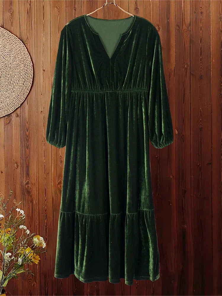 Velvet Elegance Maxi Dress – Chic
