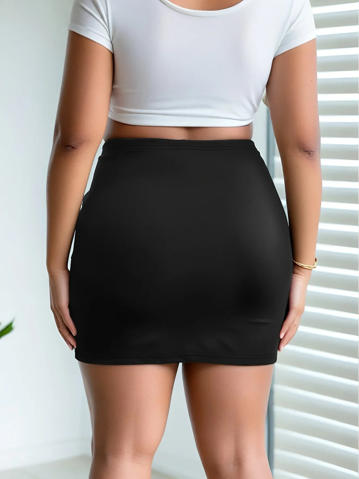 Curve Sculpt Side Slit Skirt