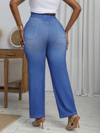Trendy Wide-Leg Jeans for Full-Figured