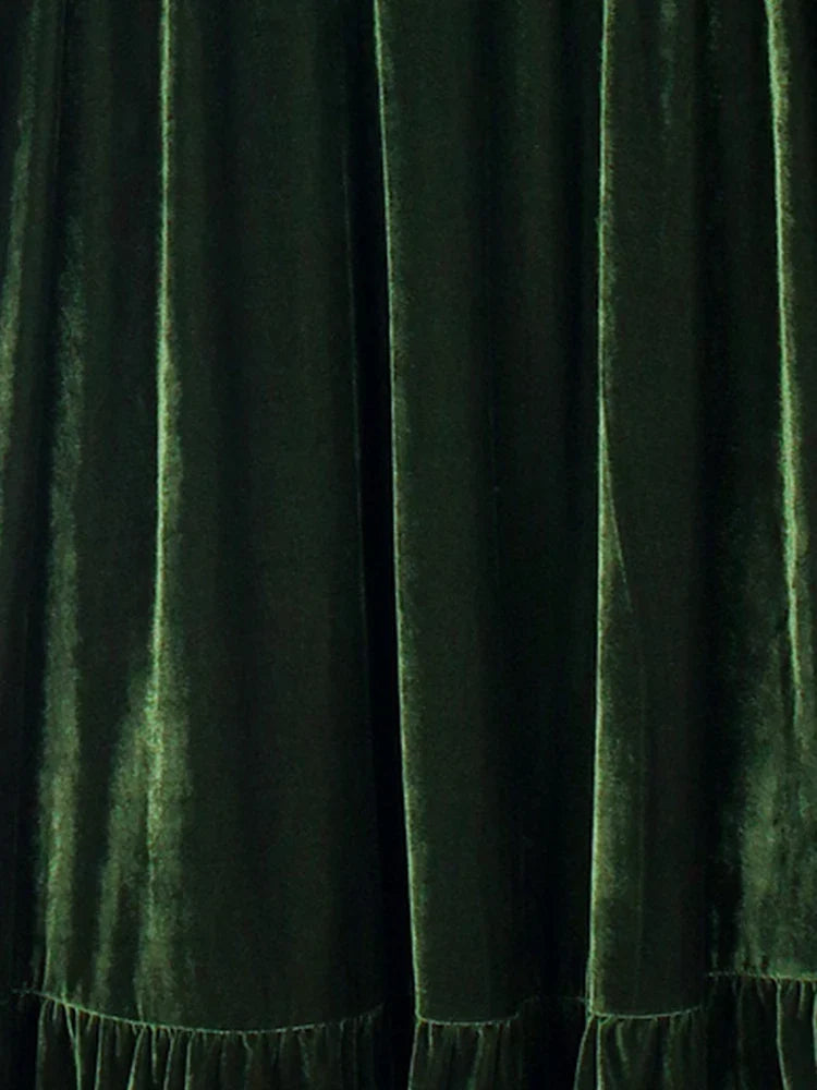 Velvet Elegance Maxi Dress – Chic