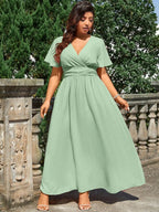 Fashion Dress with Fitted Style, Moderate