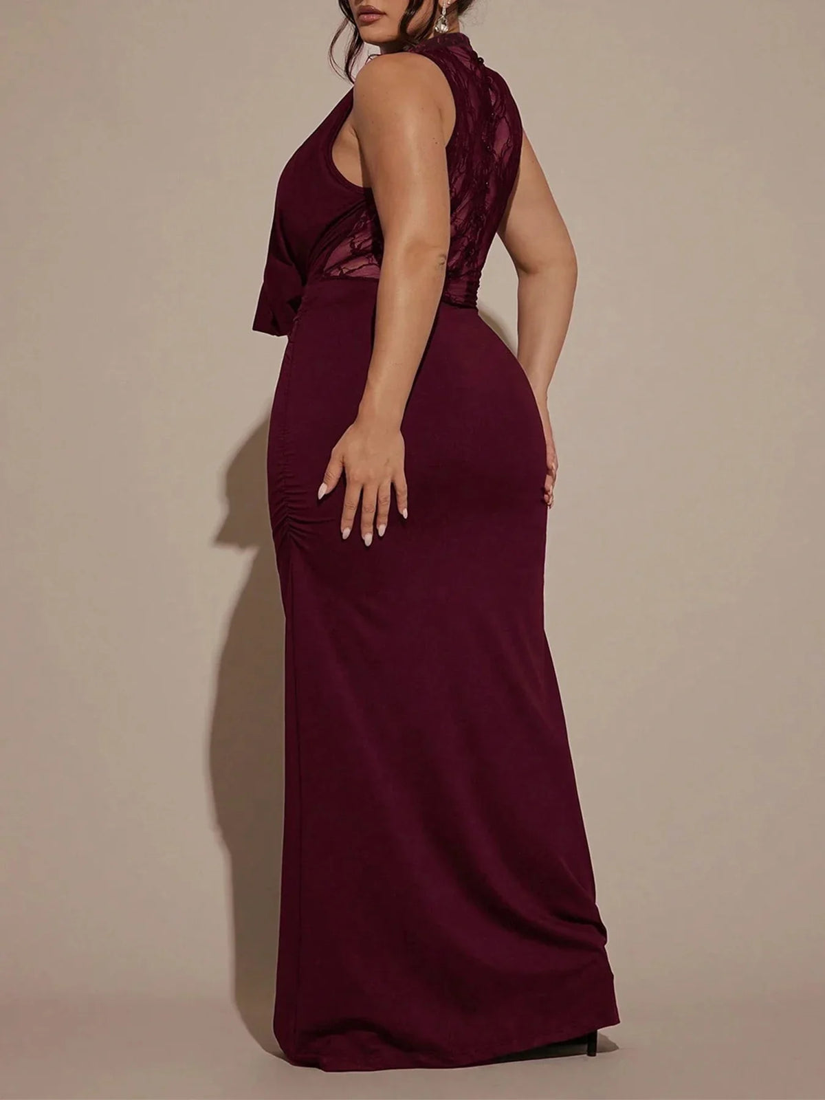 Sleeveless Lace Bodycon Fit Maxi Dress